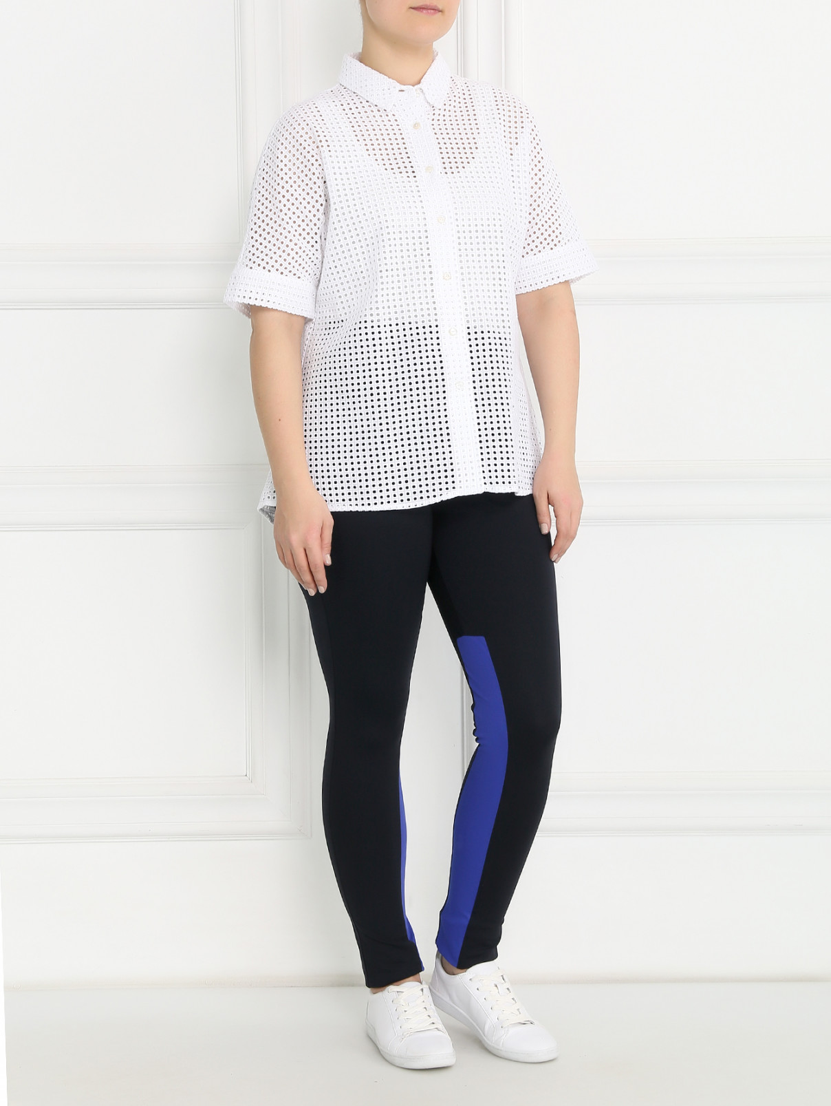 Блуза с коротким рукавом из ткани с перфорацией Marina Sport  –  Модель Общий вид  – Цвет:  Белый