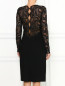 Платье-футляр с вставкой из кружева Carolina Herrera  –  Модель Верх-Низ1