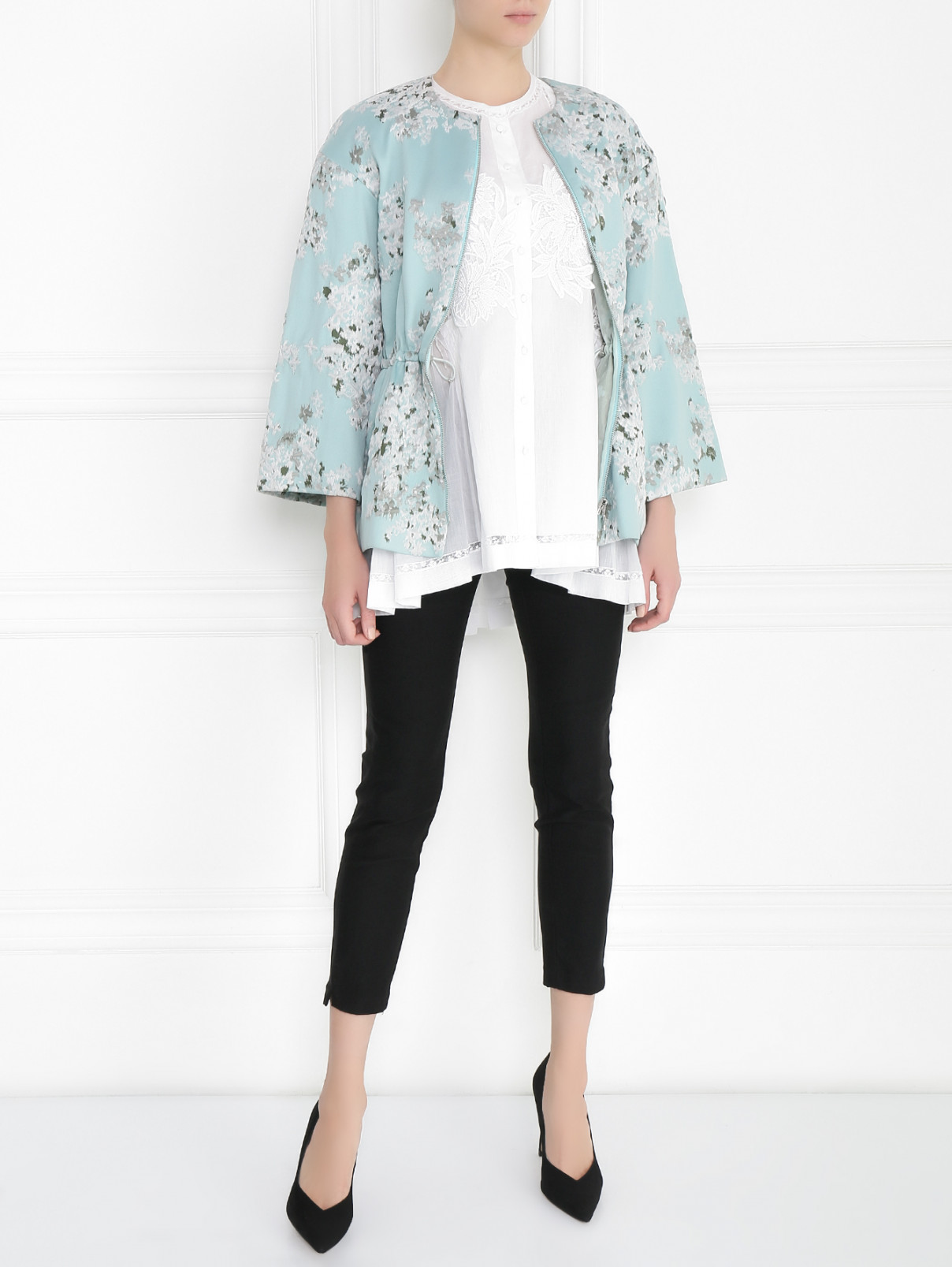 Легкая куртка на молнии с цветочным узором Moncler  –  Модель Общий вид  – Цвет:  Узор