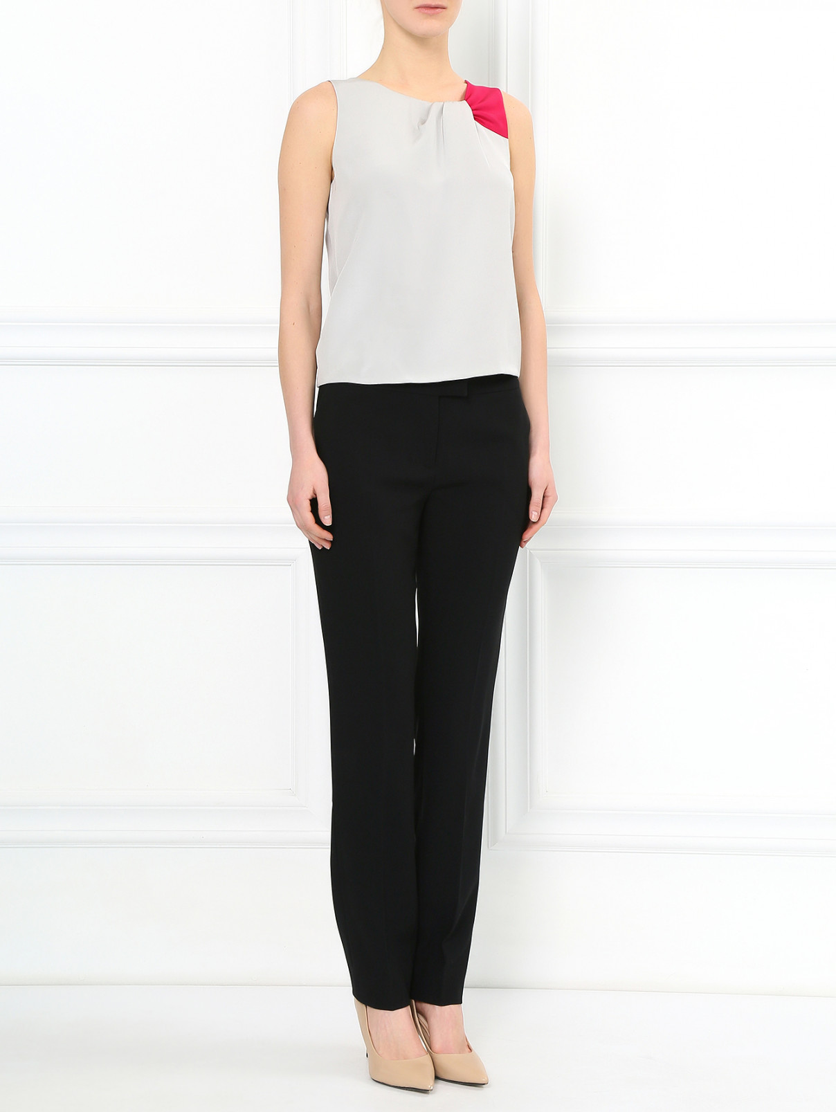 Узкие укороченные брюки Moschino  –  Модель Общий вид  – Цвет:  Черный