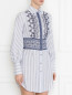 Платье-мини из льна декорированное вышивкой Ermanno Scervino  –  МодельВерхНиз