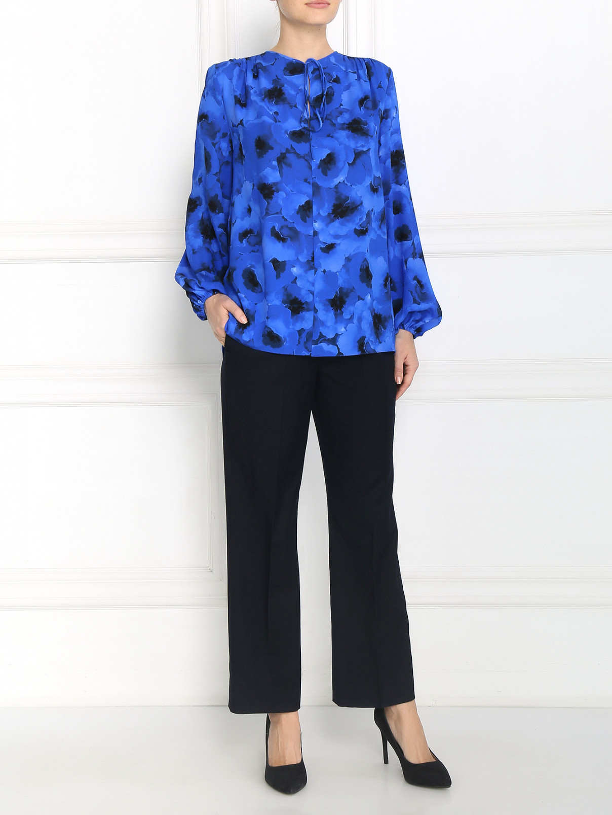 Блуза из шелка с цветочным узором Michael Kors  –  Модель Общий вид  – Цвет:  Синий