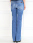 Расклешенные джинсы с потертостями 7 For All Mankind  –  Модель Верх-Низ1