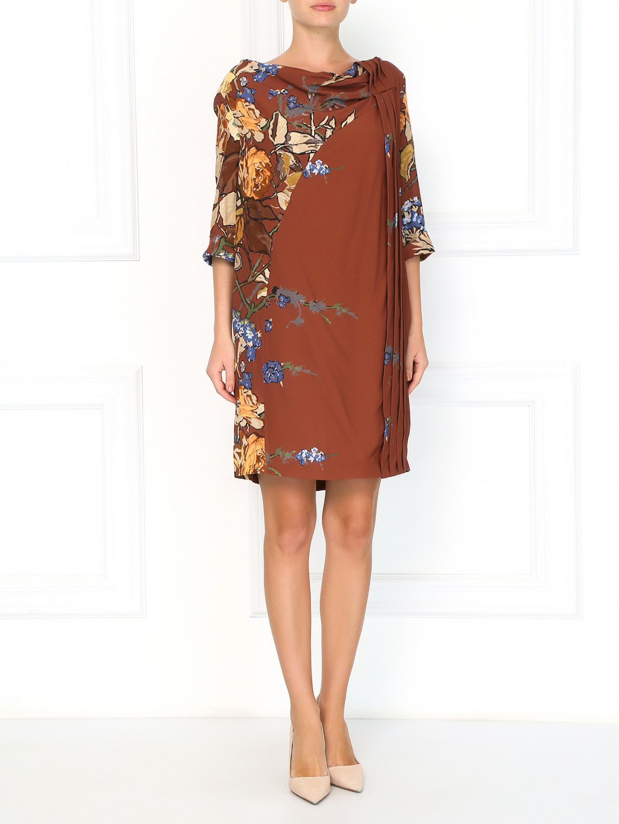 Свободное платье-мини с цветочным узором Antonio Marras  –  Модель Общий вид  – Цвет:  Коричневый