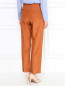 Свободные укороченные брюки из хлопка и шелка с декоративным бантом Emporio Armani  –  Модель Верх-Низ1