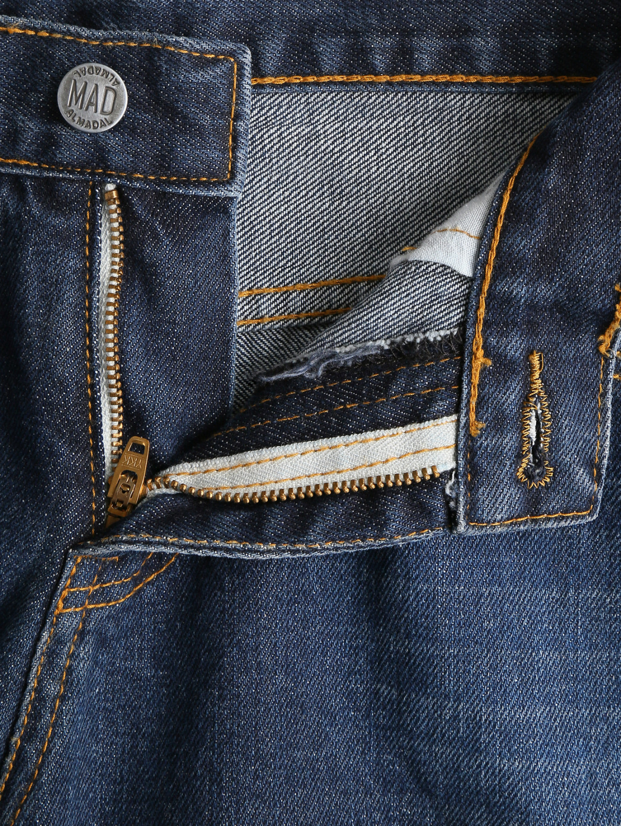 Укороченные джинсы с потертостями и вышивкой из бисера MAD Almadal  –  Деталь1  – Цвет:  Синий