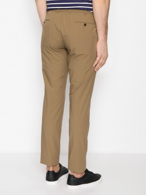 Трикотажные брюки на резинке с карманами - МодельВерхНиз1