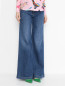 Расклешенные джинсы с карманами Moschino  –  МодельВерхНиз