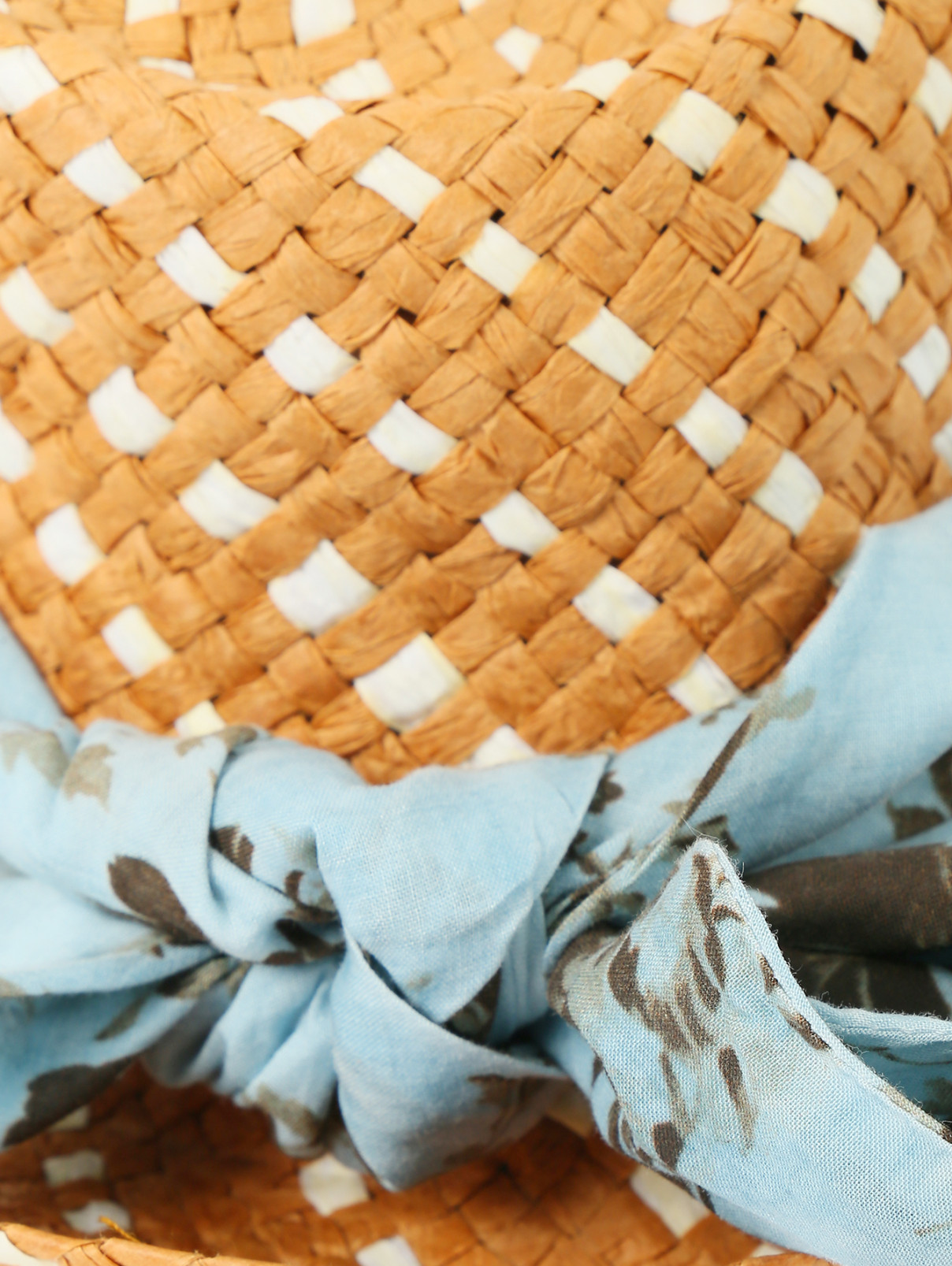 Шляпа соломенная украшенная хлопковым платком Tagliatore  –  Деталь  – Цвет:  Коричневый