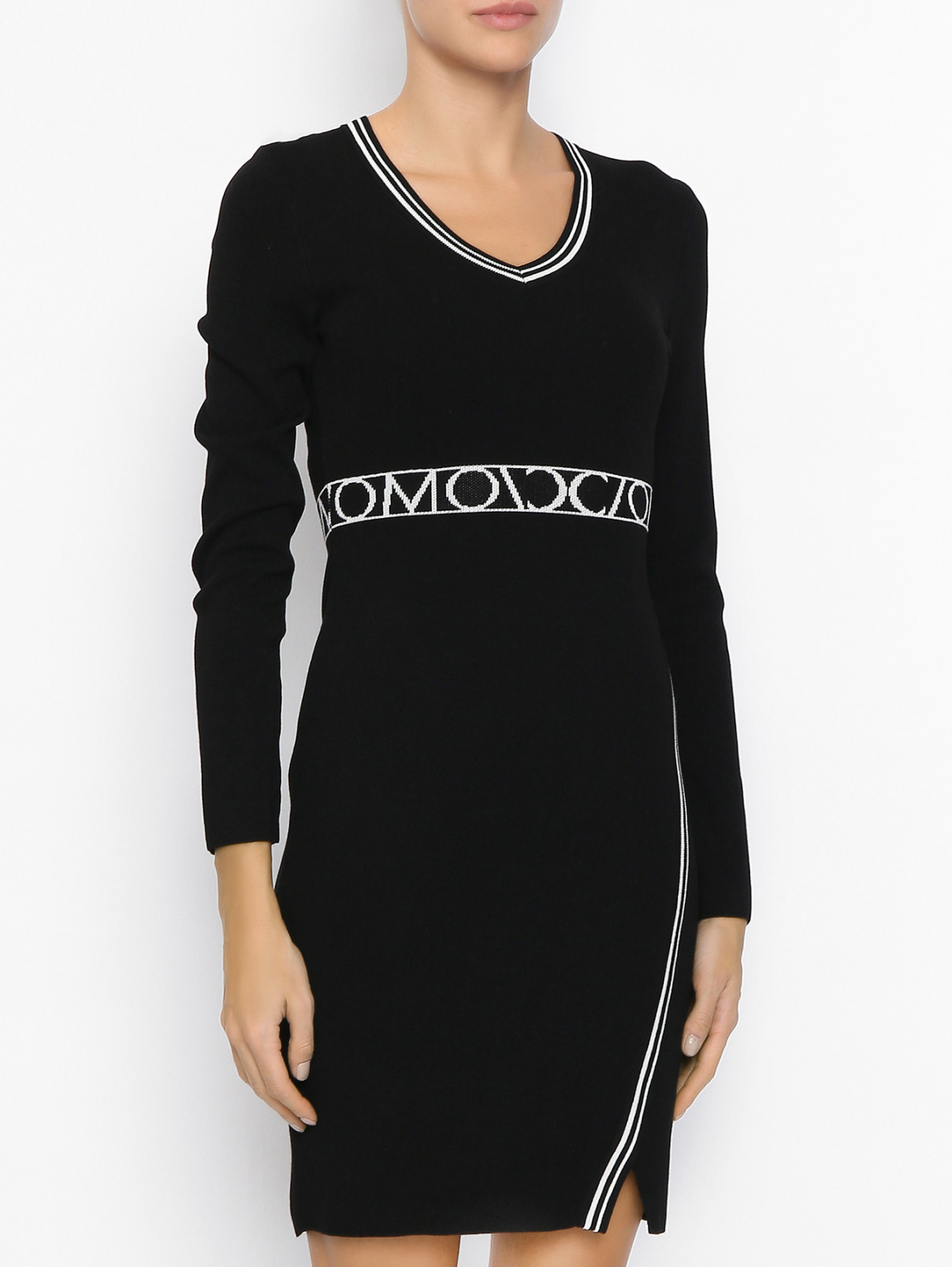 Прямое платье с узором буквы из вискозы Comma  –  МодельВерхНиз