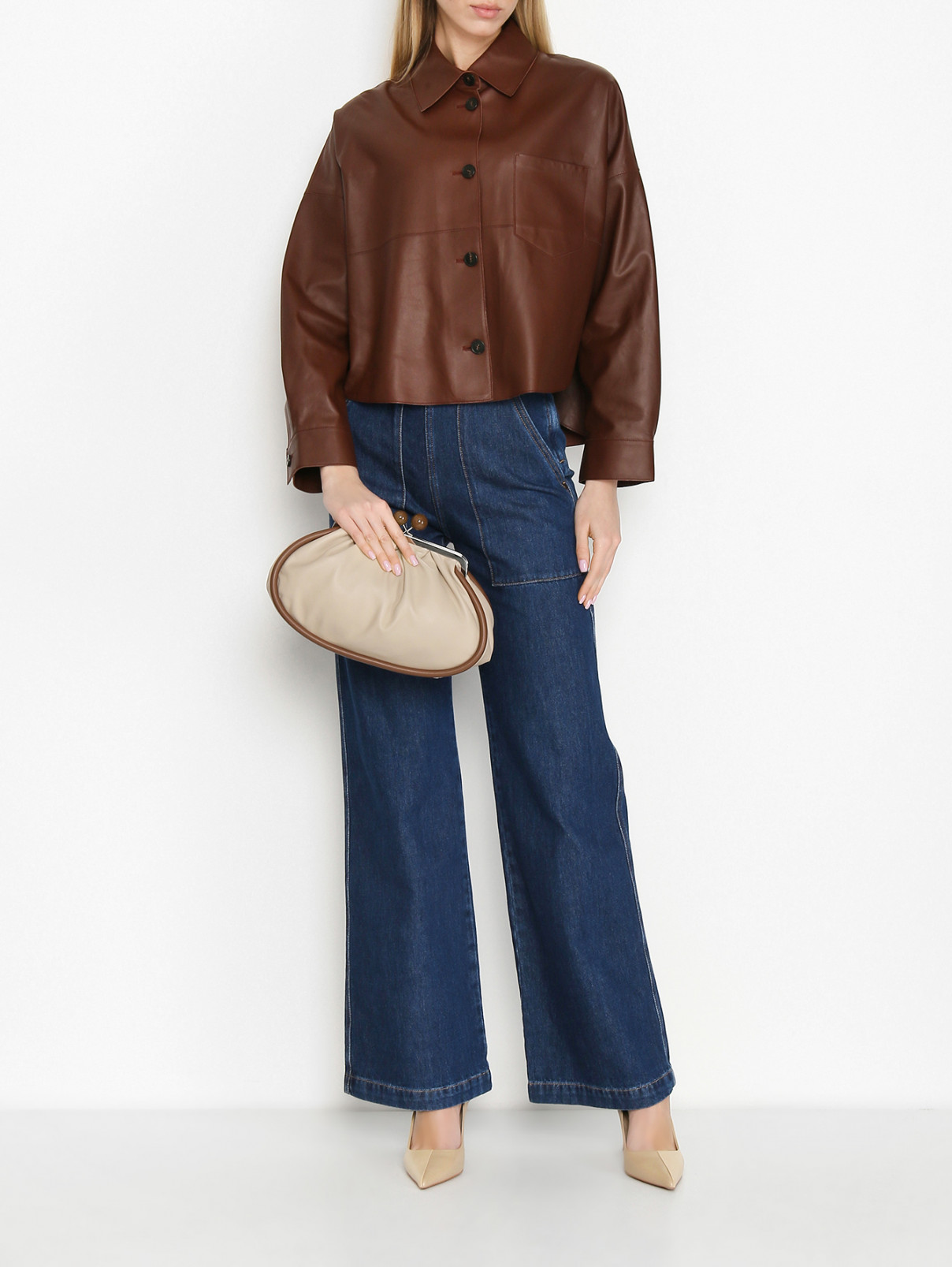 マコ Weekend Max Mara коричневая сумка pasticcino bag (720726) купить