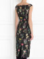 Платье-футляр с цветочным узором N21  –  МодельВерхНиз1