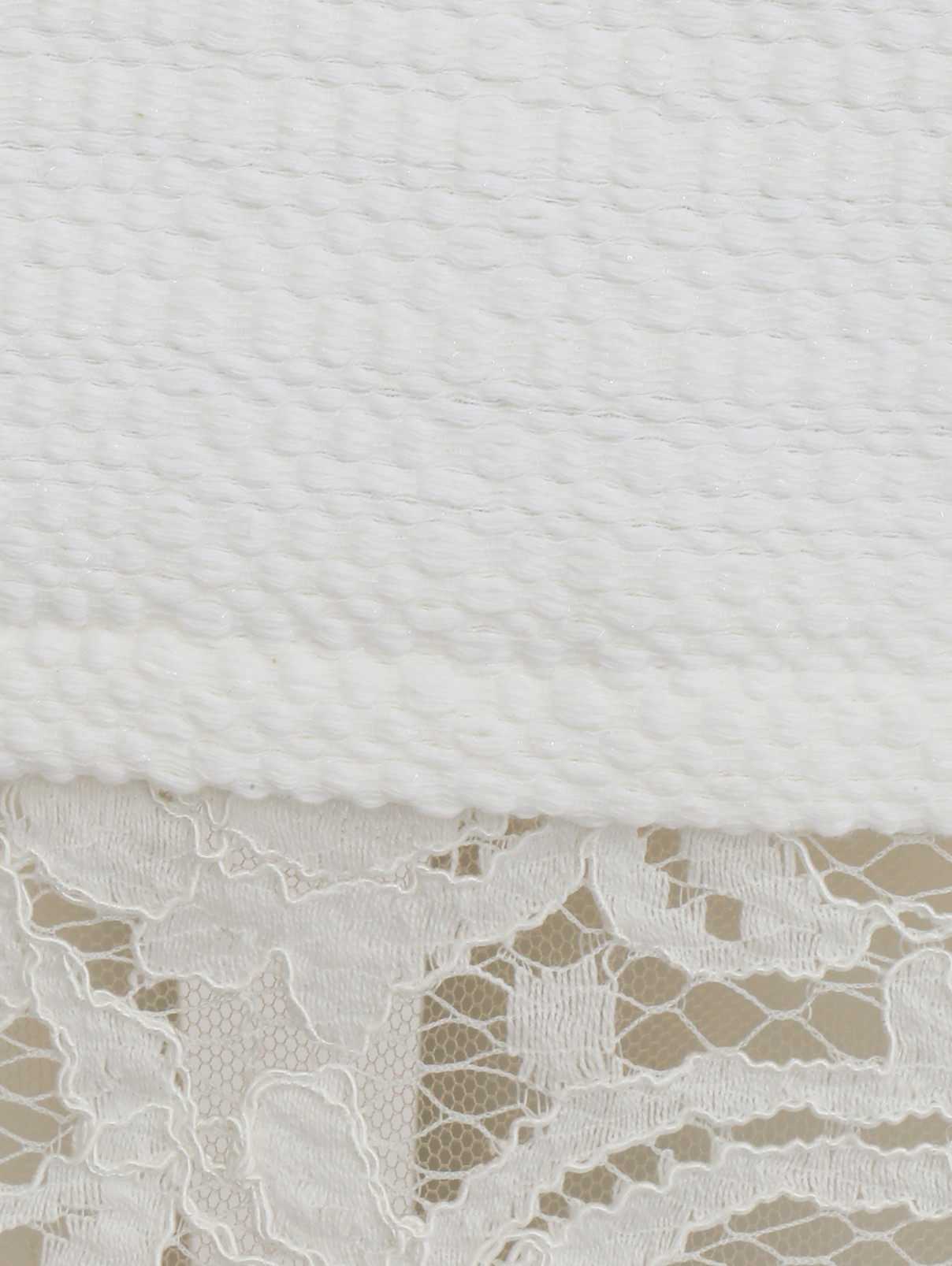 Юбка-мини из фактурной ткани со вставками из кружева и кожи Alberta Ferretti  –  Деталь  – Цвет:  Белый