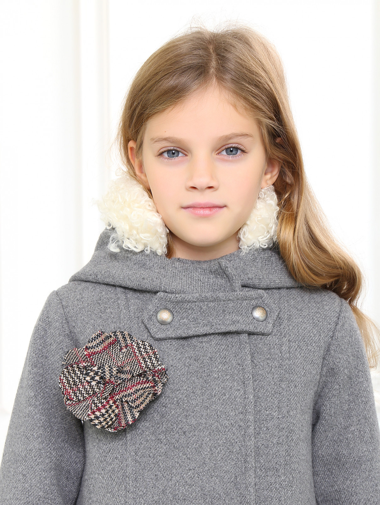 Брошь из шерсти в виде цветка Ermanno Scervino Junior  –  Модель Общий вид1  – Цвет:  Узор