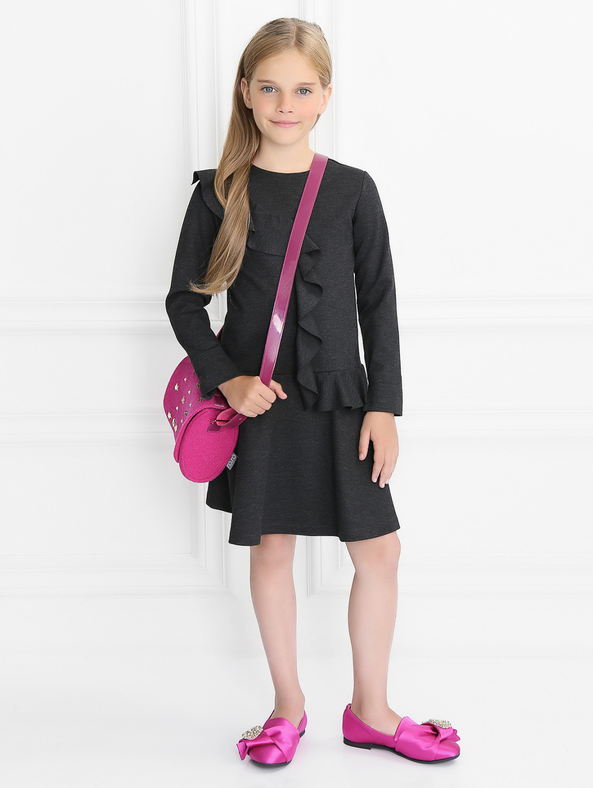 Трикотажное платье с оборками Aletta Couture  –  Модель Общий вид  – Цвет:  Серый