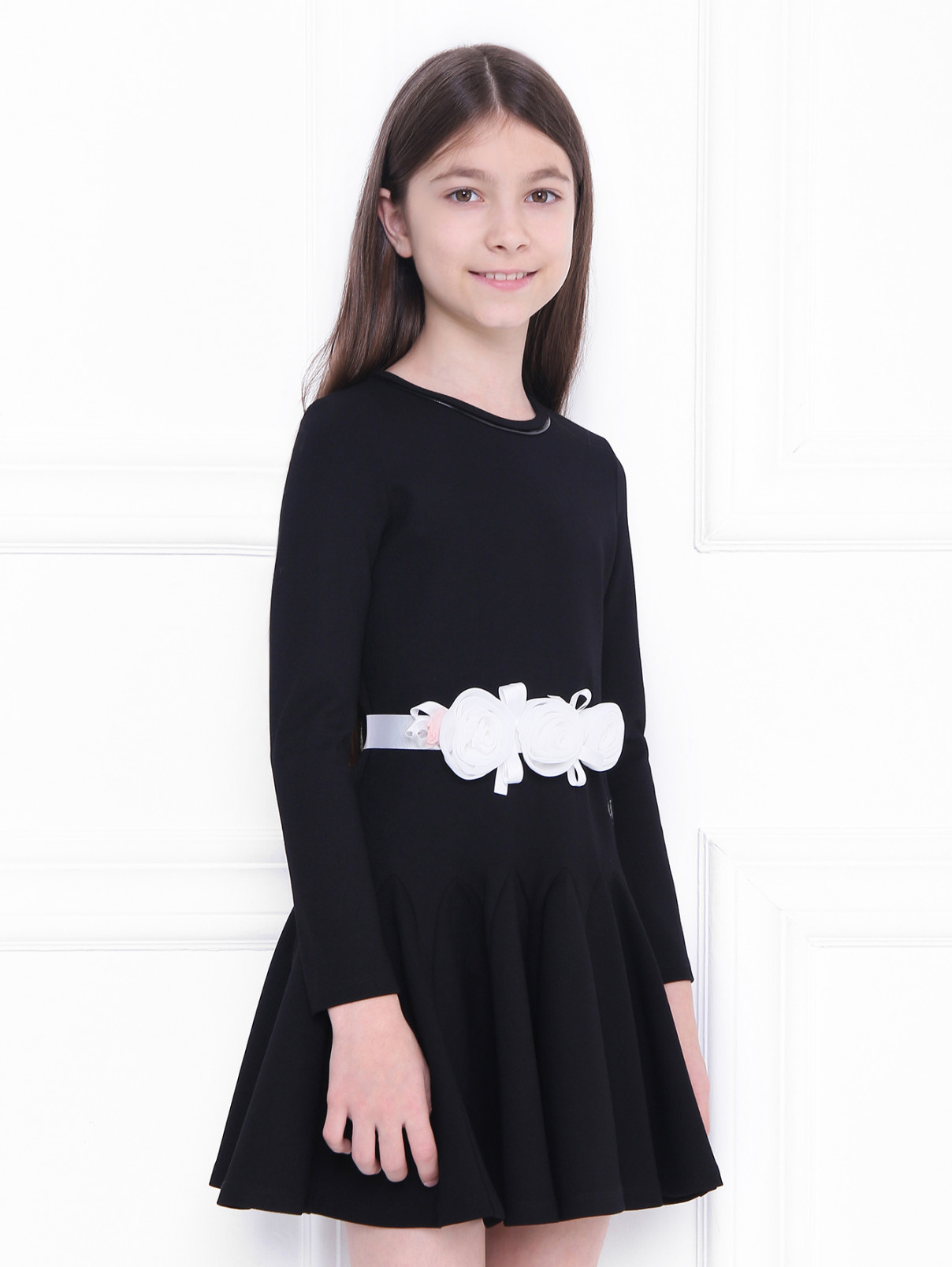 Пояс с декоративными цветами и бусинами Aletta Couture  –  МодельВерхНиз  – Цвет:  Белый