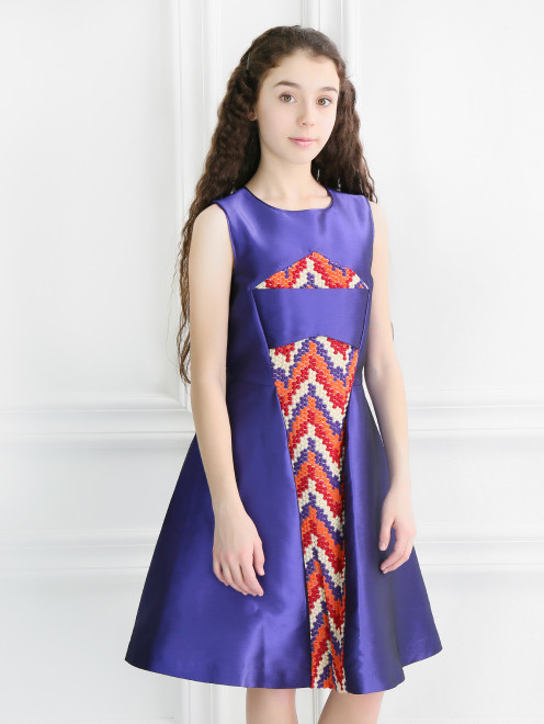 Платье с контрастной вставкой - Модель Верх-Низ