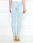 Джинсы-скинни из мягкого денима Armani Jeans  –  Модель Верх-Низ1