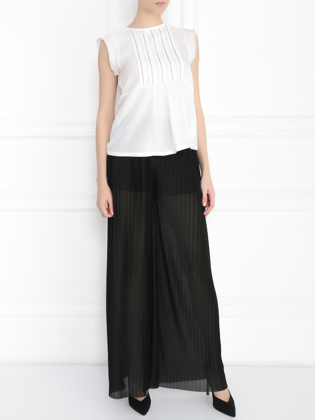 Широкие брюки с эффектом "плиссе" Emporio Armani  –  Модель Общий вид  – Цвет:  Черный