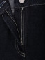 Широкие джинсы из темного денима Alberta Ferretti  –  Деталь