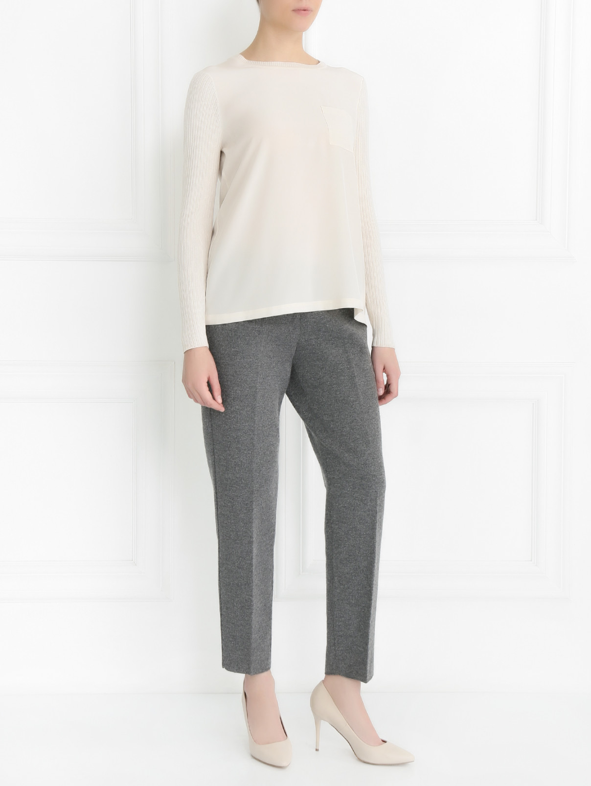 Укороченные брюки из шерсти Moncler  –  Модель Общий вид  – Цвет:  Серый