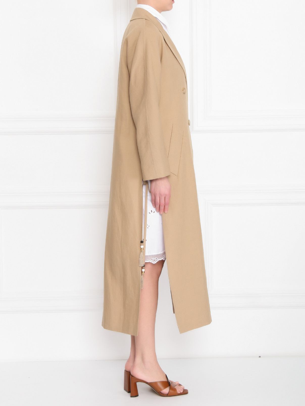 Двубортное пальто изо льна с карманами Max Mara  –  МодельВерхНиз2  – Цвет:  Бежевый