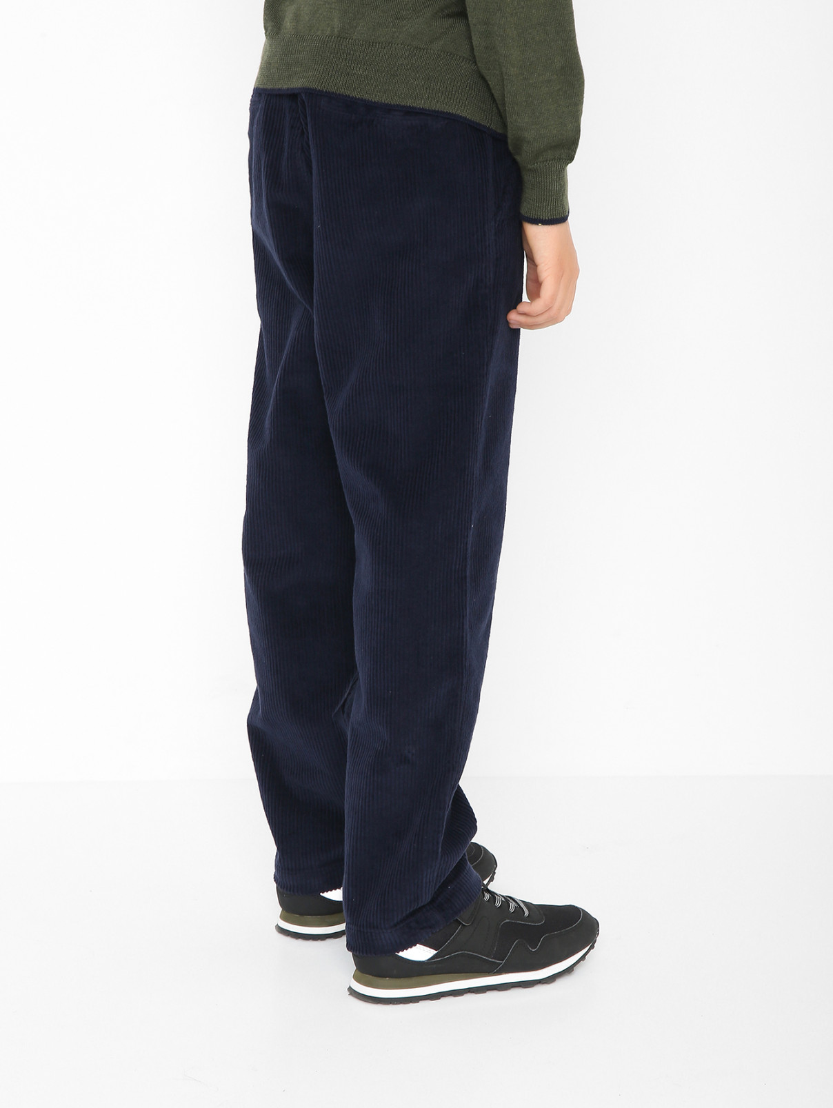Прямые брюки из крупного вельвета Il Gufo  –  МодельВерхНиз1  – Цвет:  Синий