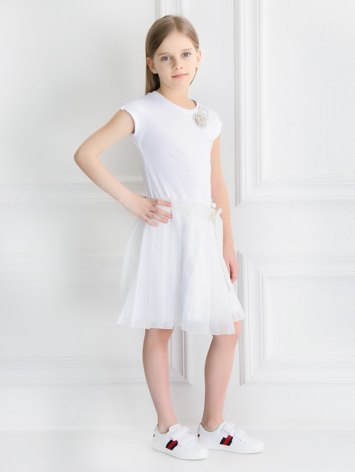 Платье с юбкой с эффектом-плиссэ MiMiSol  –  Модель Общий вид  – Цвет:  Белый