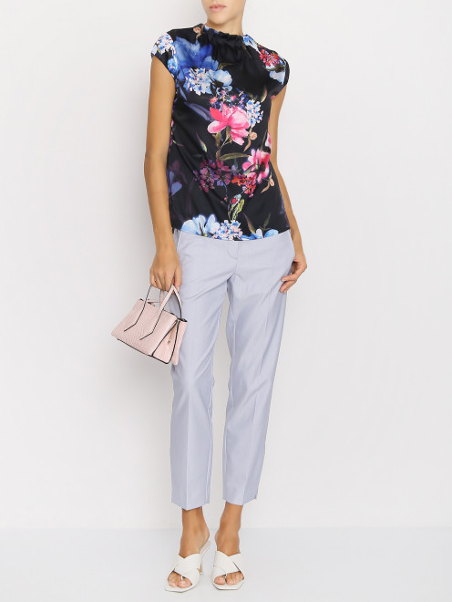 Блуза с цветочным узором Comma - МодельОбщийВид