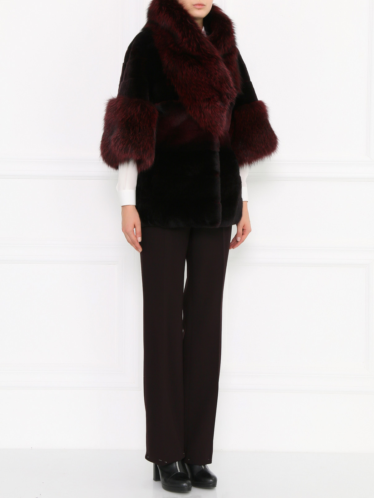 Пальто из меха кролика Versace Collection  –  Модель Общий вид  – Цвет:  Красный