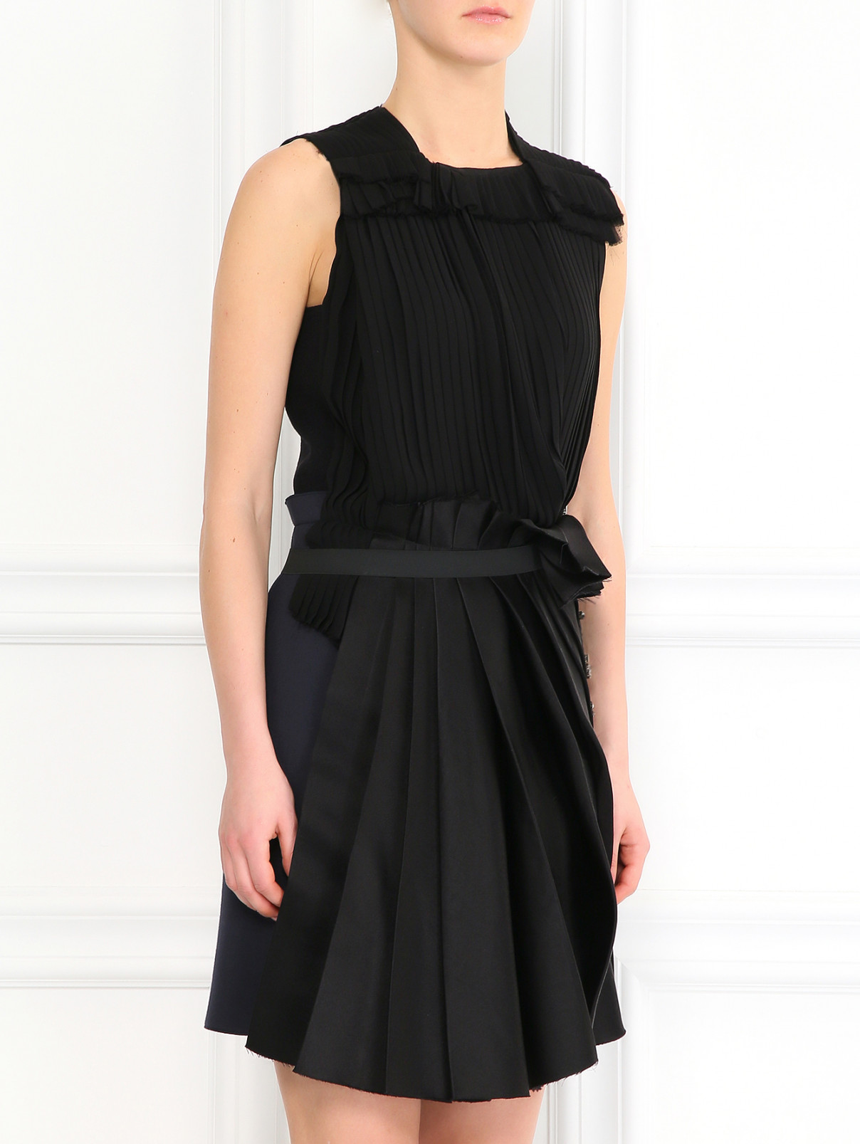 Платье из шелка декорированное кристаллами Lanvin  –  Модель Верх-Низ  – Цвет:  Черный