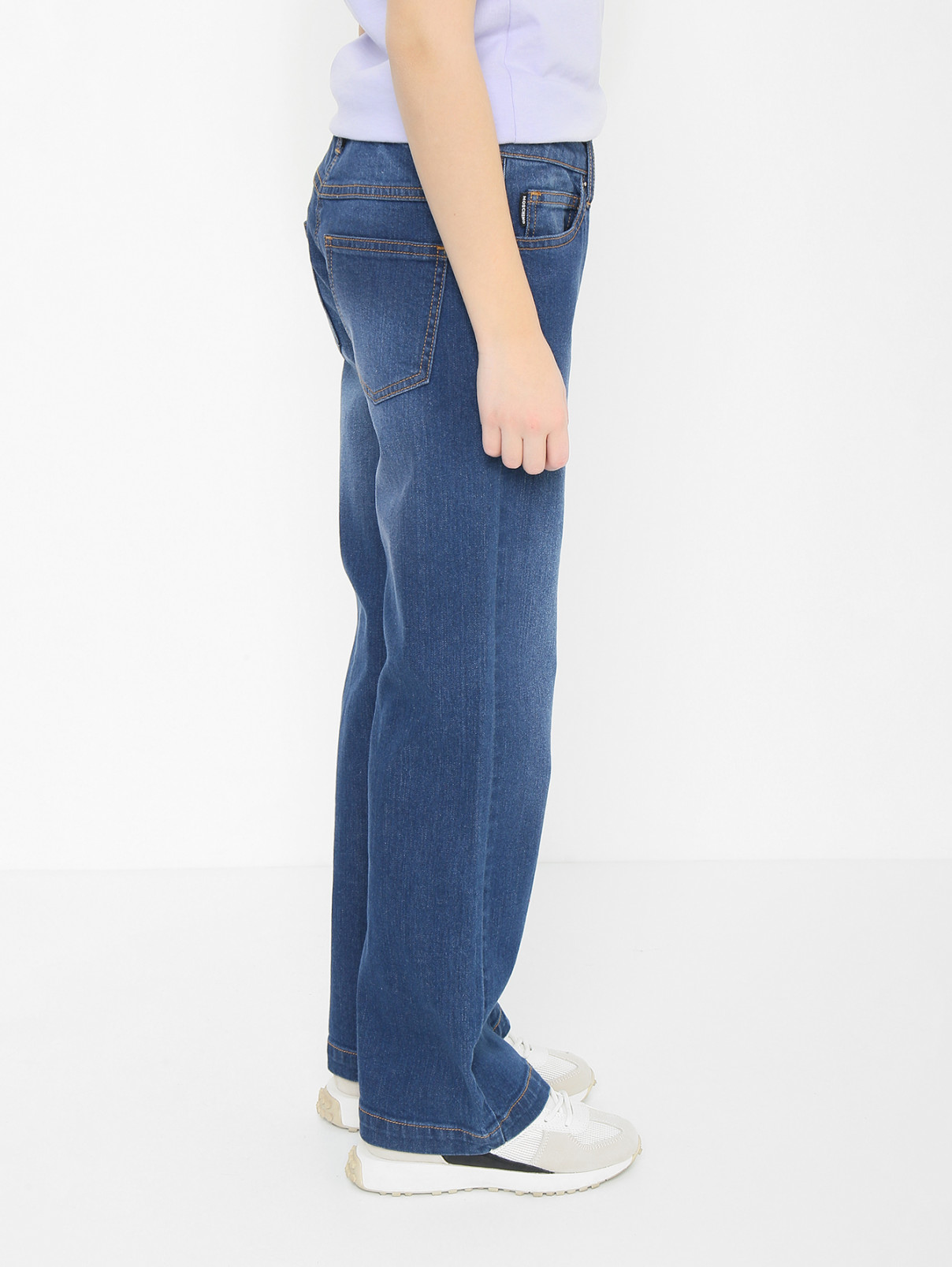 Прямые джинсы с принтом Moschino  –  МодельВерхНиз2  – Цвет:  Синий