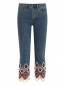 Укороченные джинсы с декоративной отделкой Tory Burch  –  Общий вид
