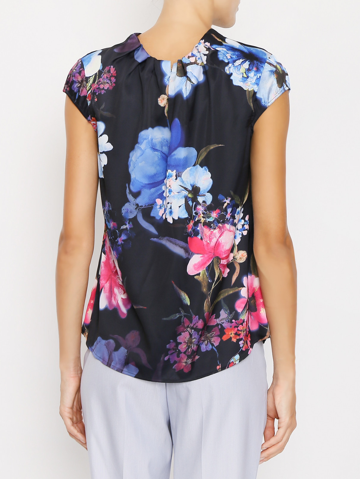 Блуза с цветочным узором Comma  –  МодельВерхНиз1  – Цвет:  Черный