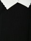 Трикотажное платье-мини с контрастной отделкой Tory Burch  –  Деталь