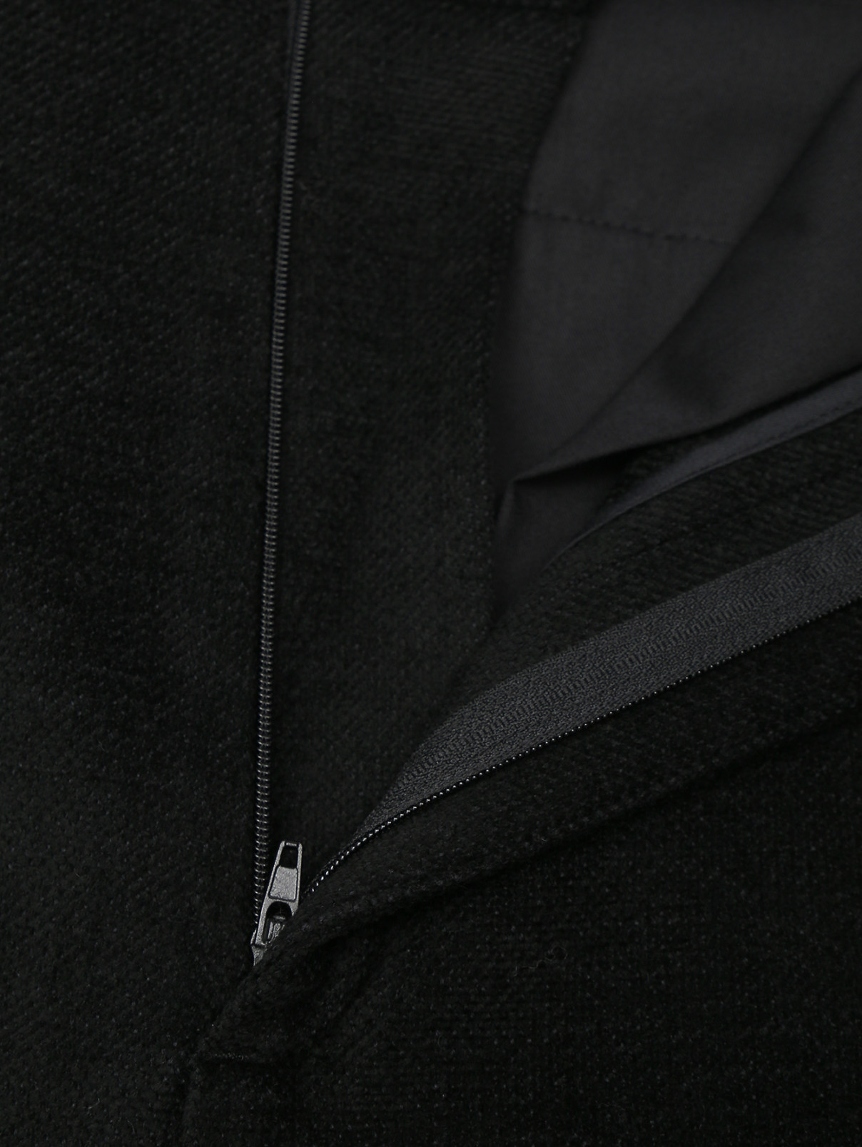 Однотонные брюки на кулиске LARDINI  –  Деталь1  – Цвет:  Черный