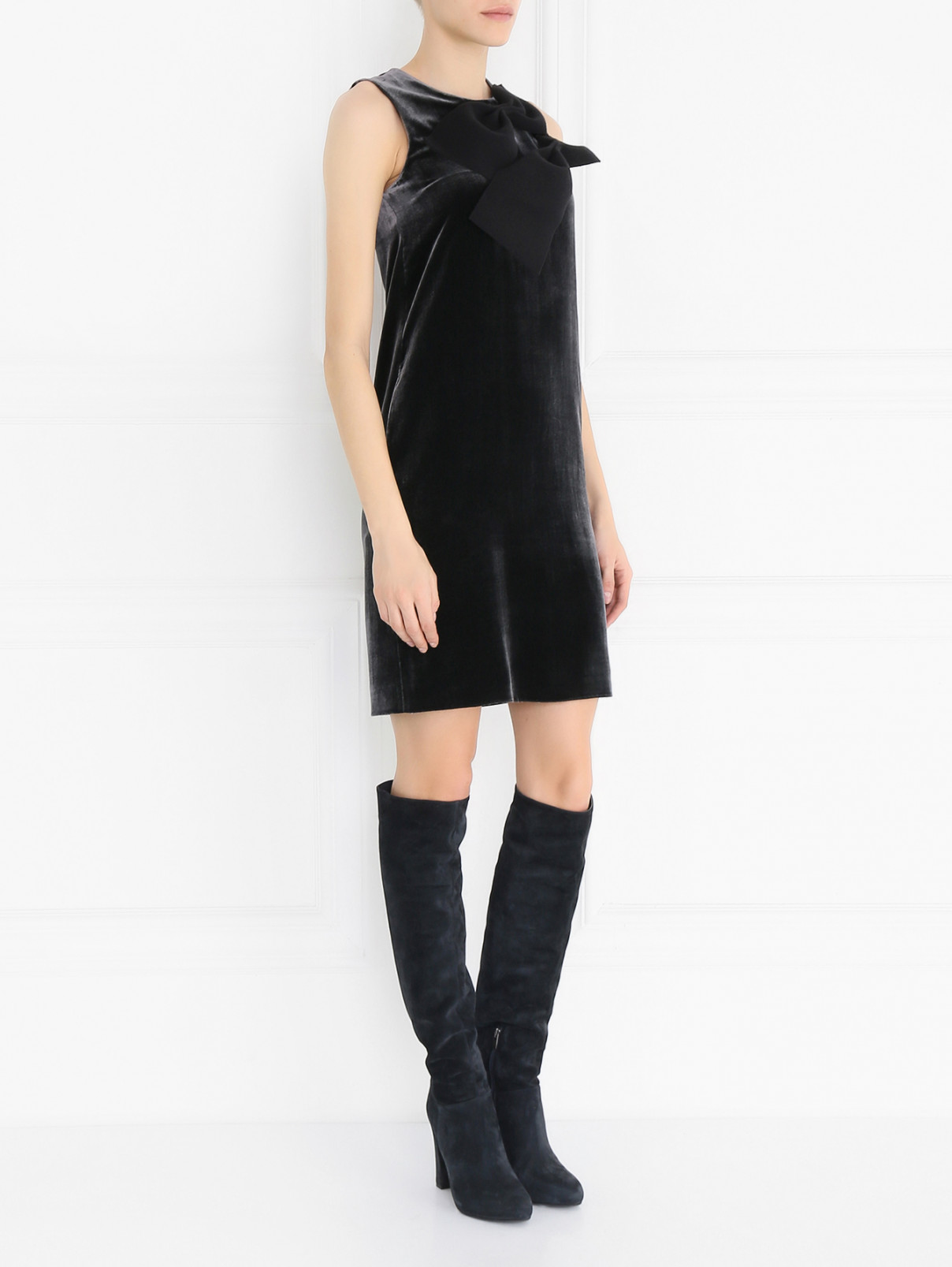 Платье без рукавов с декором Emporio Armani  –  Модель Общий вид  – Цвет:  Черный