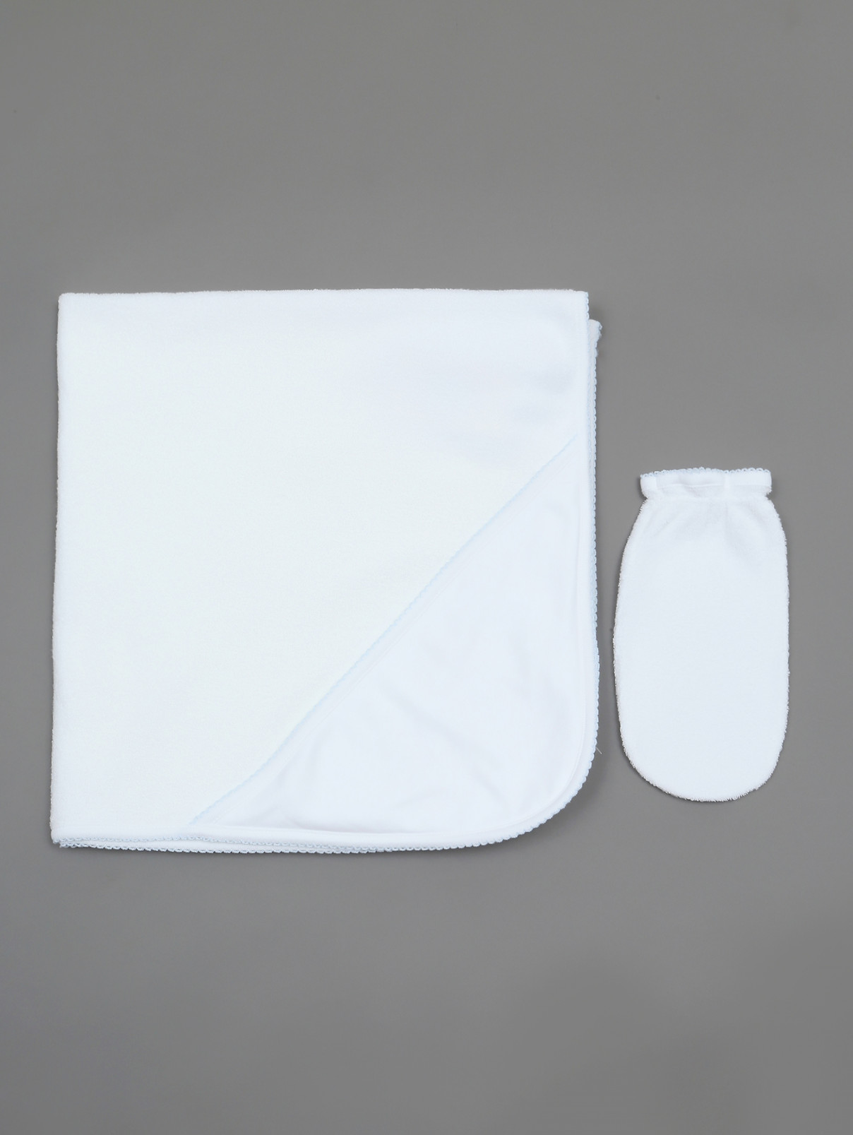 Полотенце махровое с карманом и рукавицей Kissy Kissy  –  Общий вид  – Цвет:  Белый