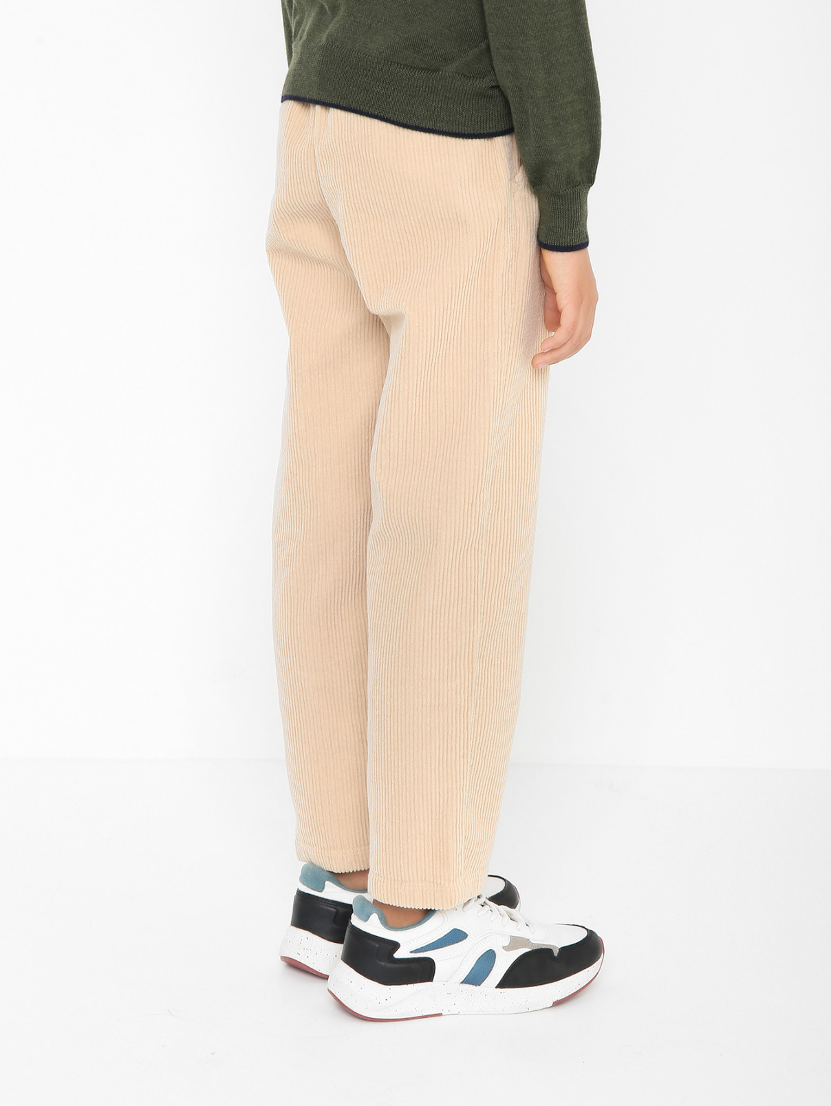 Прямые брюки из крупного вельвета Il Gufo  –  МодельВерхНиз1  – Цвет:  Бежевый