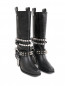 Сапоги на низком каблуке с металлическим декором Moschino Couture  –  Общий вид