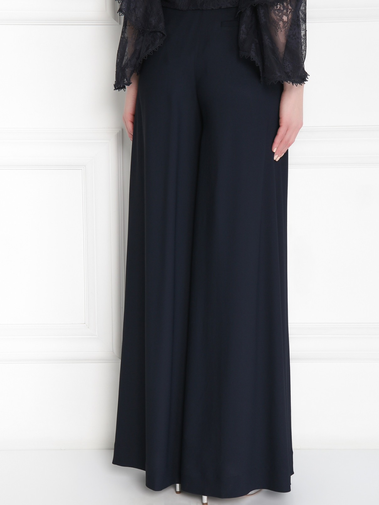 Широкие брюки-клеш из вискозы Diane von Furstenberg  –  МодельВерхНиз1  – Цвет:  Синий