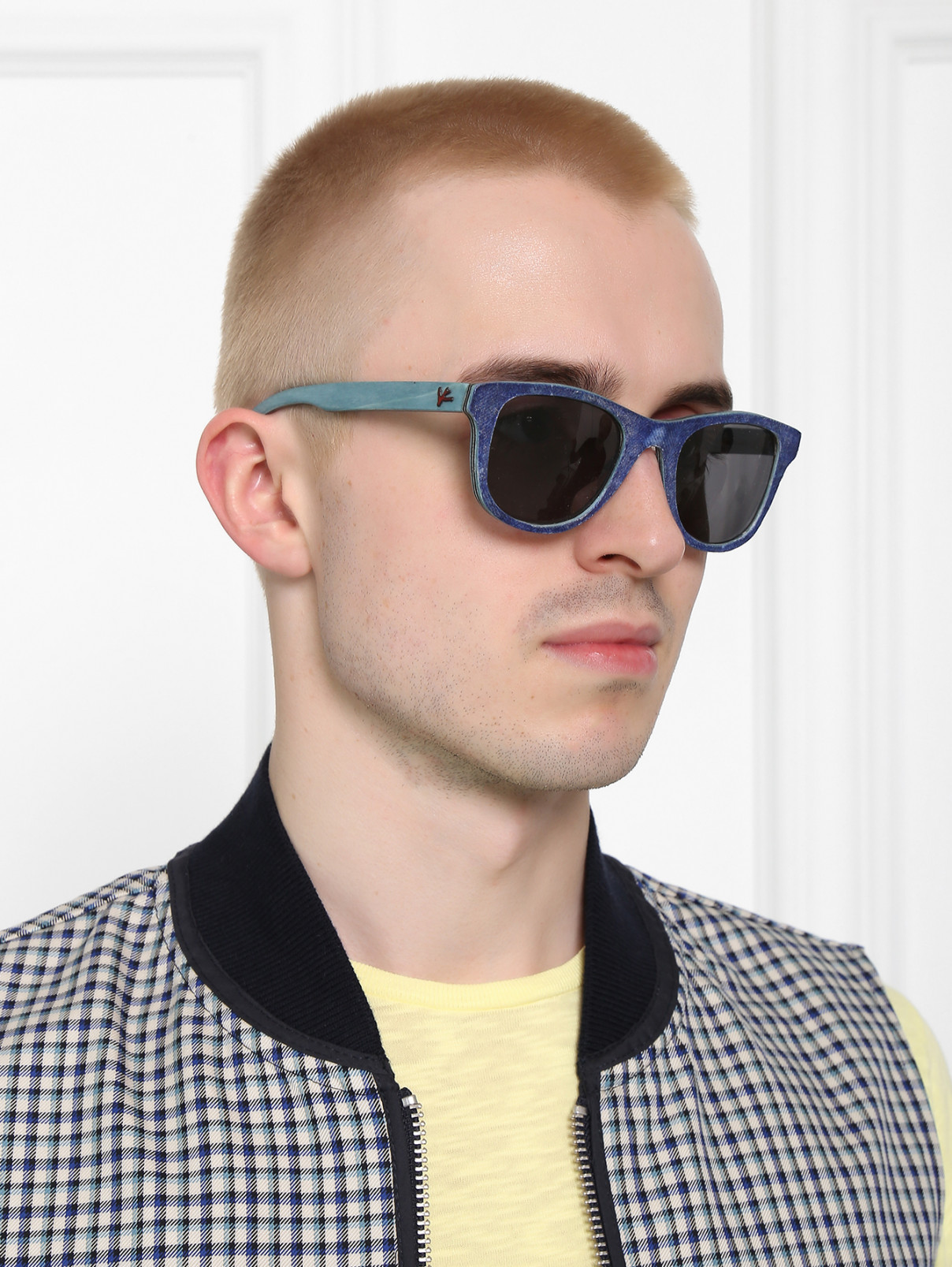 Солнцезащитные очки в оправе из дерева Isaia  –  МодельОбщийВид  – Цвет:  Синий