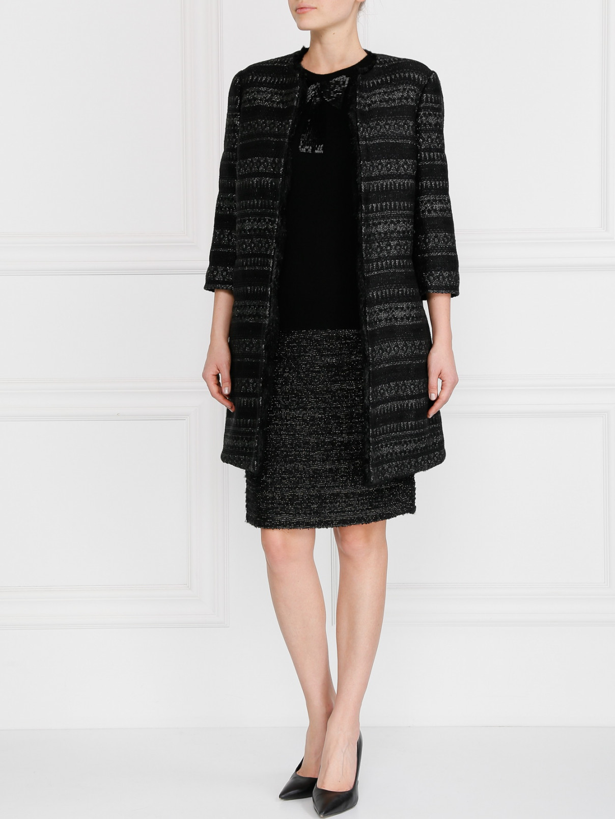 Утепленное пальто с рукавами 3/4 Vanda Catucci  –  Модель Общий вид  – Цвет:  Черный