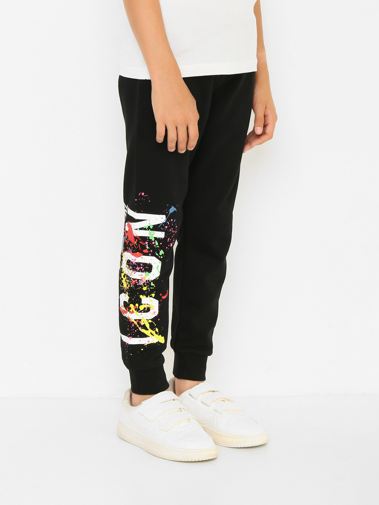 Трикотажные брюки с карманами Dsquared2  –  МодельВерхНиз  – Цвет:  Черный