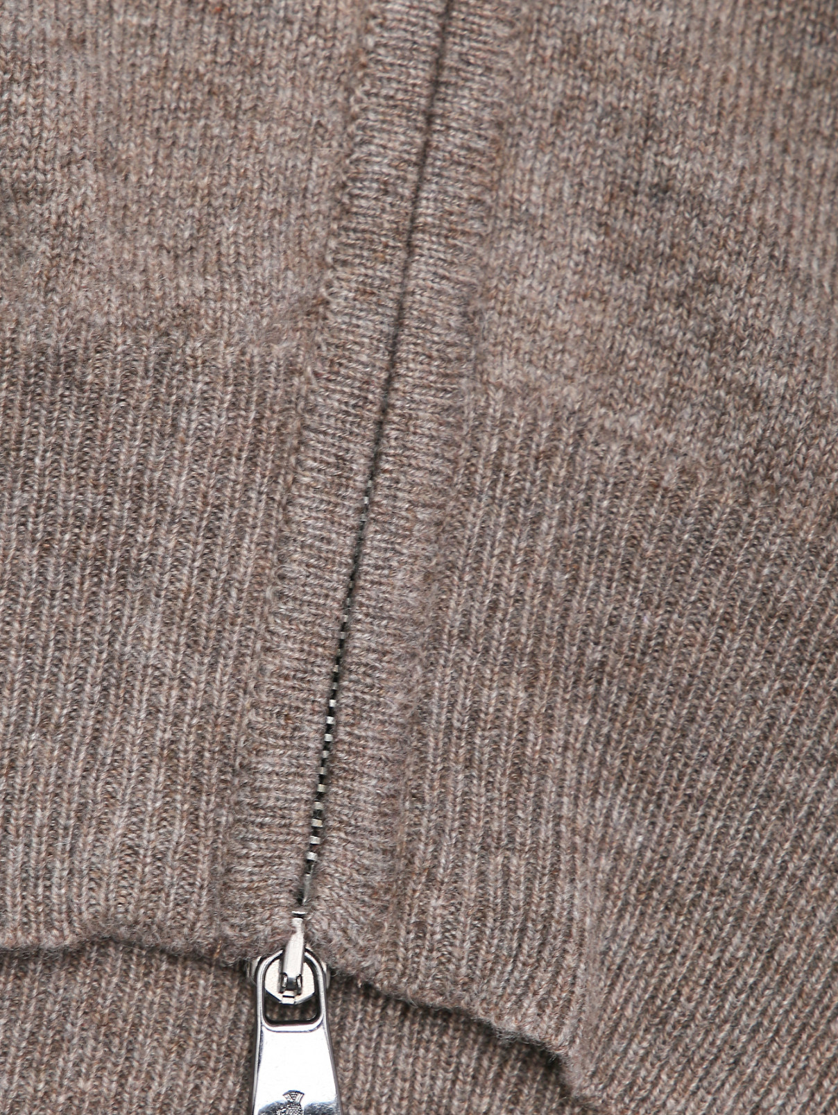 Джемпер из кашемира на молнии Piacenza Cashmere  –  Деталь  – Цвет:  Бежевый