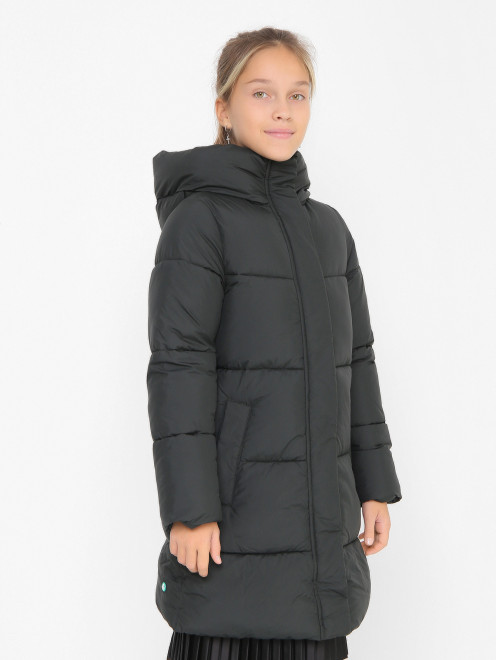 Утепленное пальто с карманами - МодельВерхНиз
