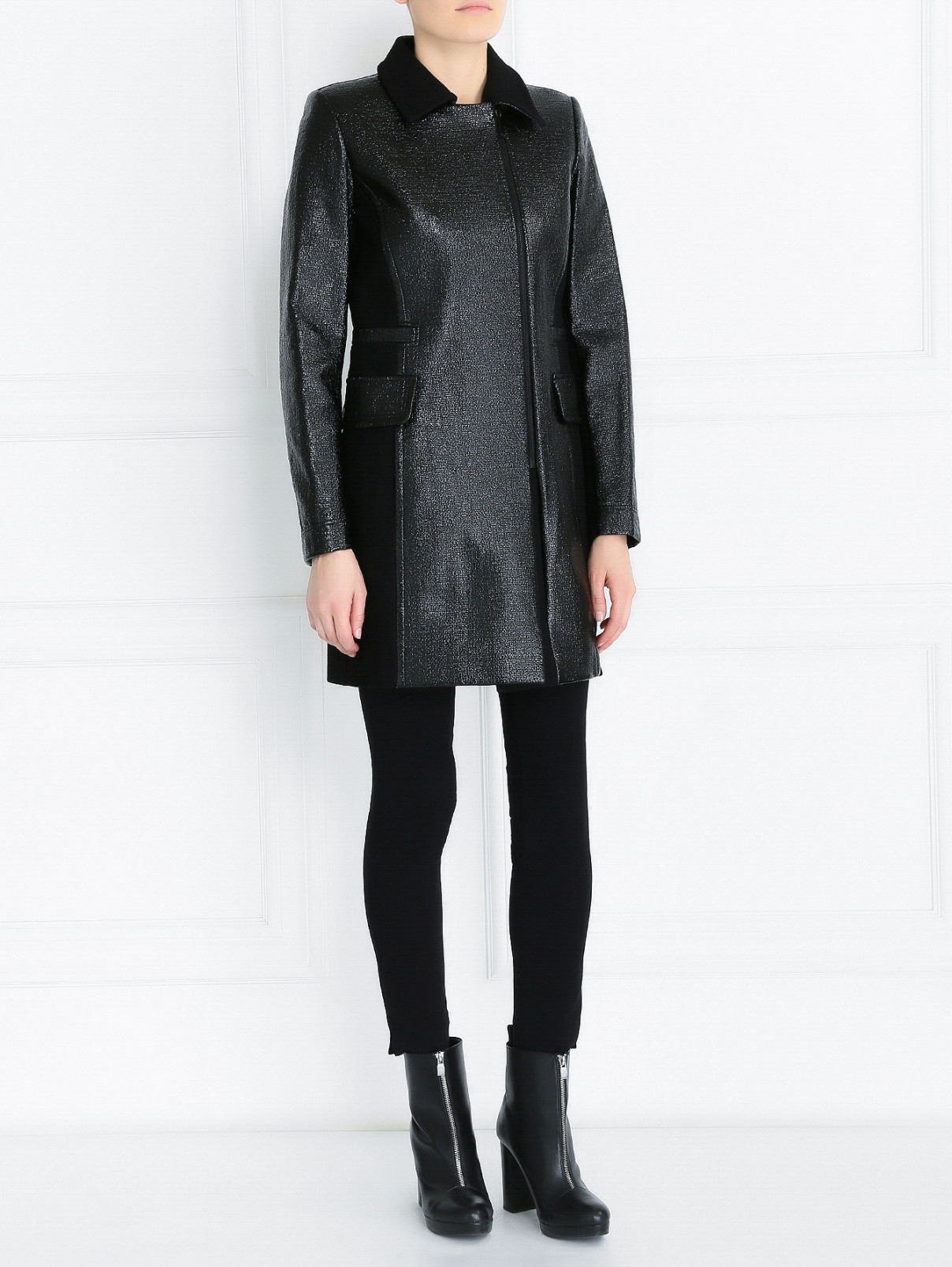 Пальто из смешанной шерсти с декоративными лаковыми вставками Barbara Bui  –  Модель Общий вид  – Цвет:  Черный