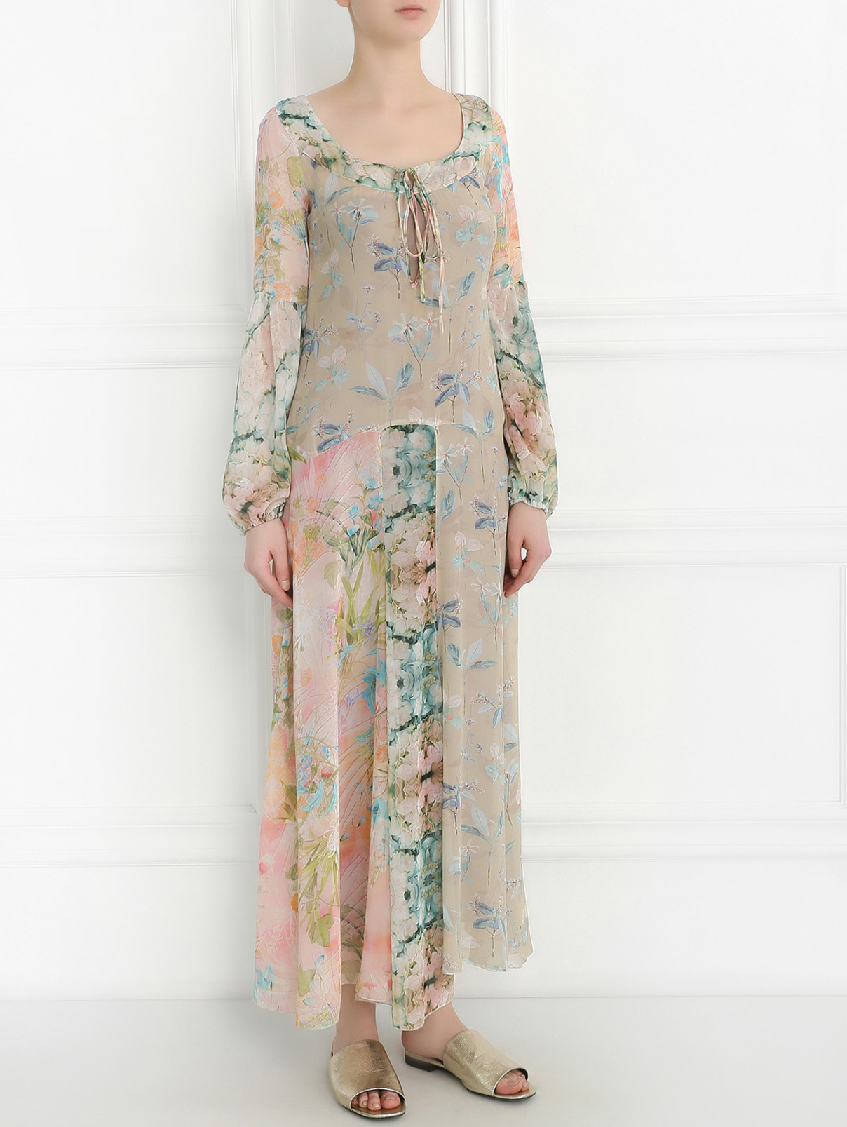 Платье-макси из шелка с цветочным узором Femme by Michele R.  –  Модель Общий вид  – Цвет:  Узор