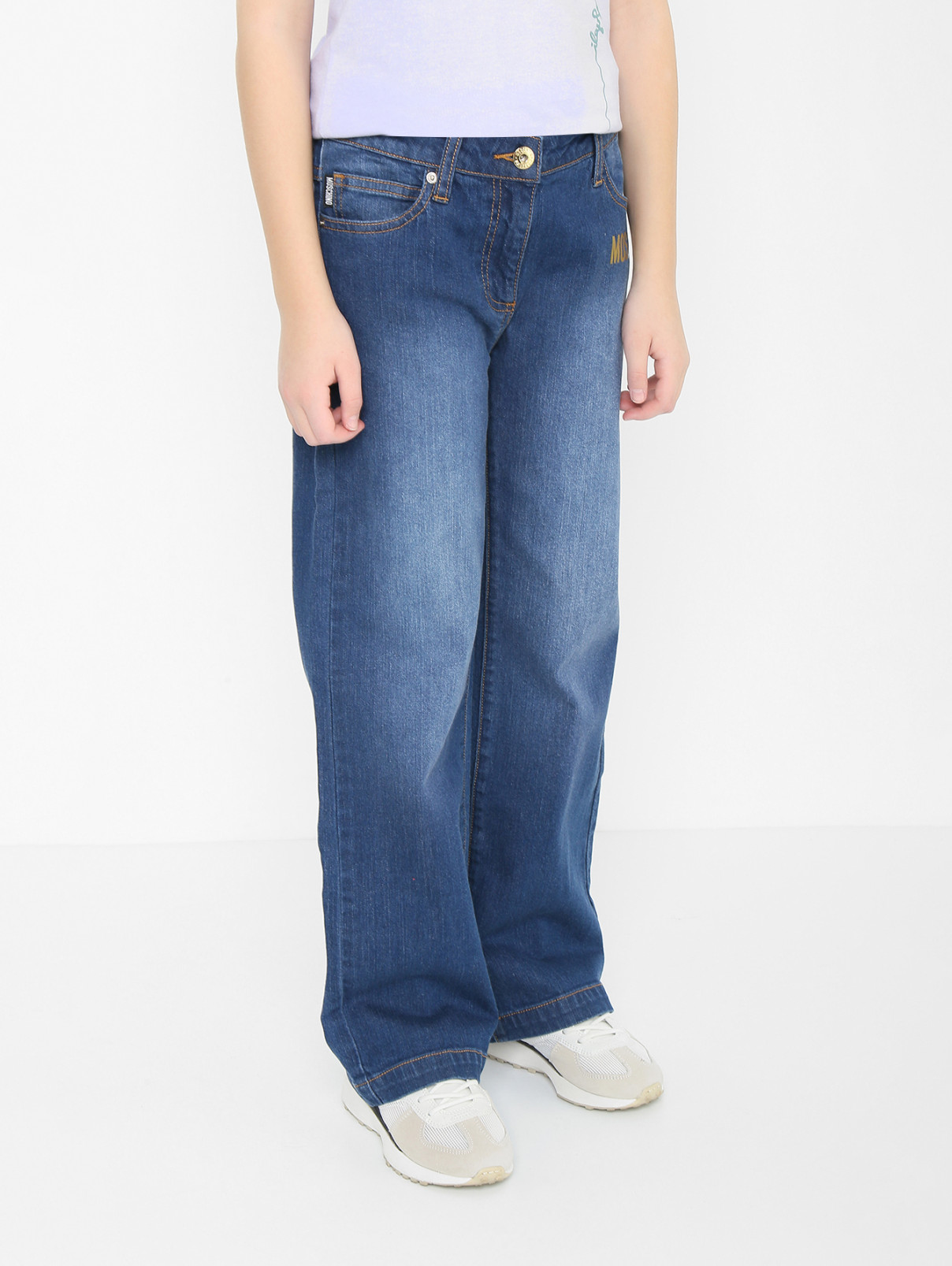 Прямые джинсы с принтом Moschino  –  МодельВерхНиз  – Цвет:  Синий