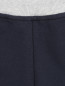 Трикотажные шорты с контрастной резинкой Armani Junior  –  Деталь